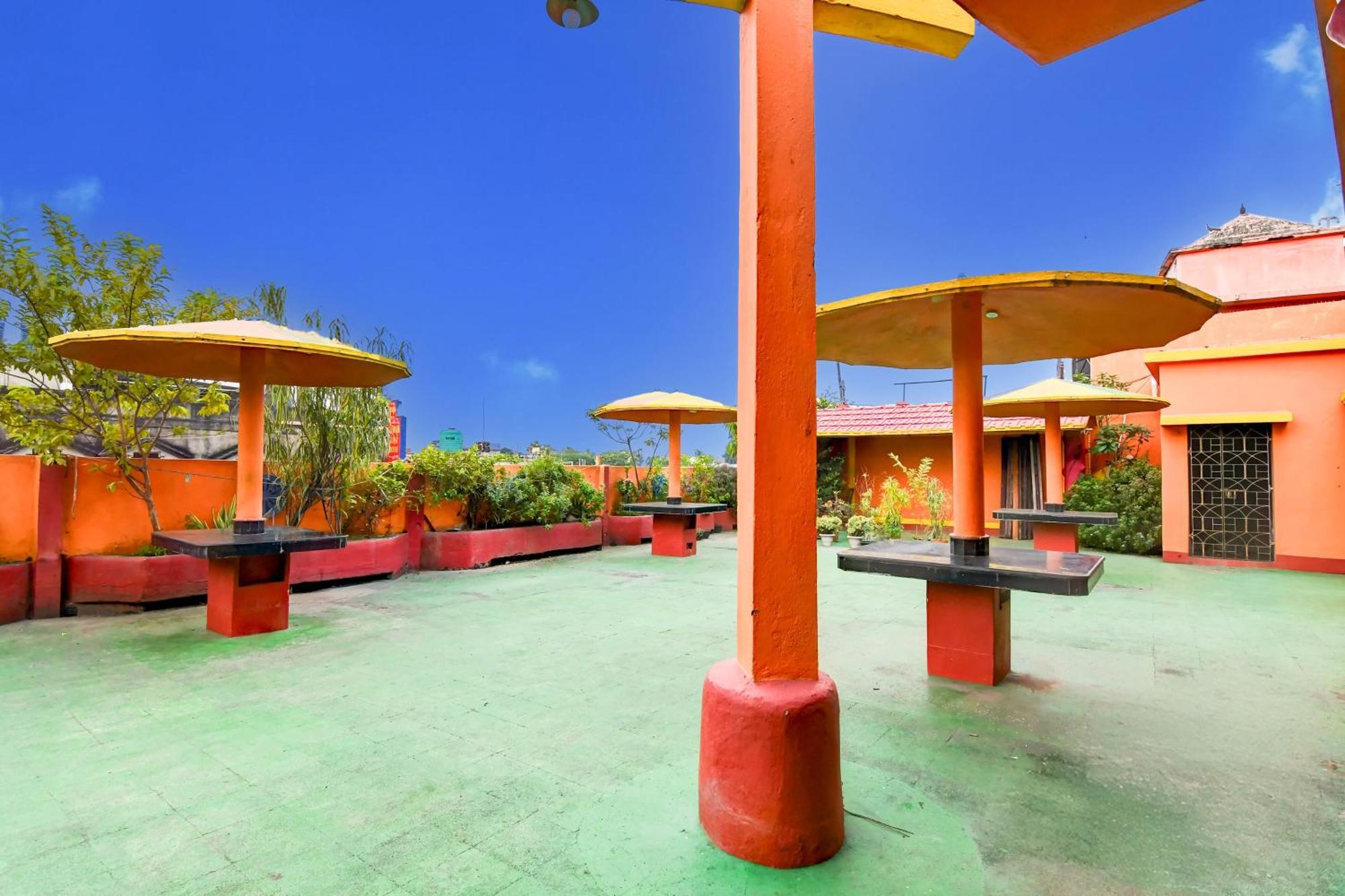 Hotel O Aanandalok